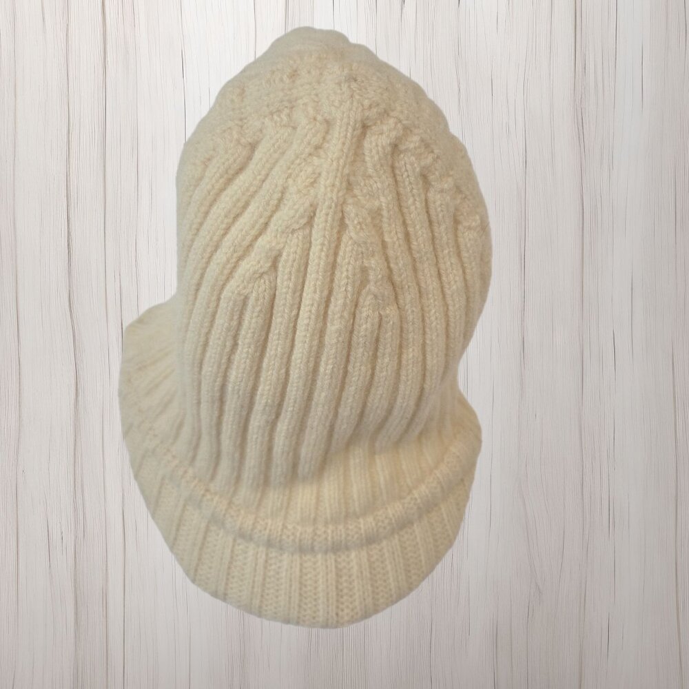 Vintage BURBERRY LONDON Lambswool Beanie Hat - Beige